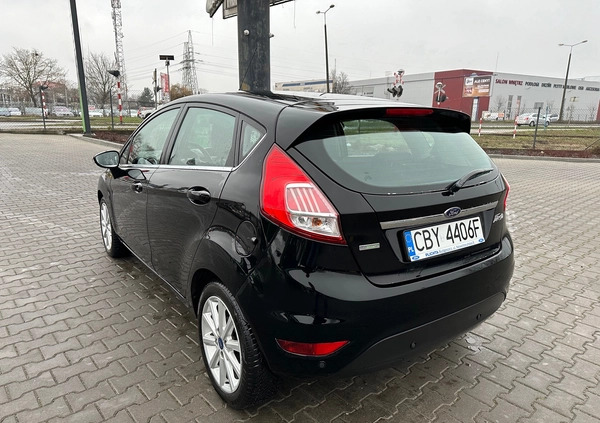 Ford Fiesta cena 39200 przebieg: 88500, rok produkcji 2016 z Bydgoszcz małe 79